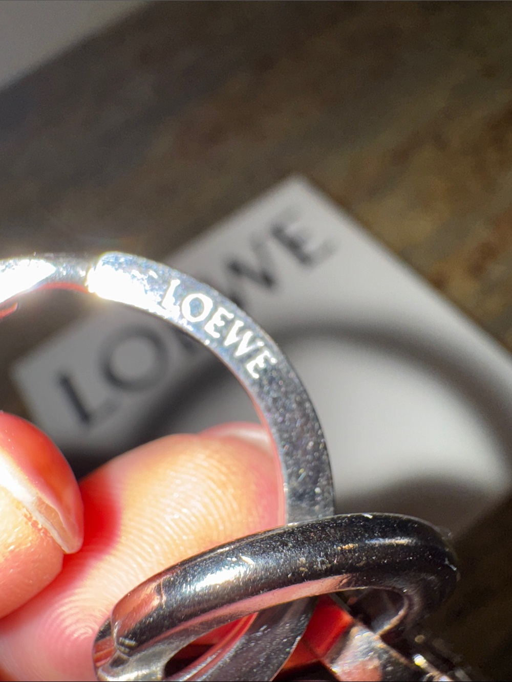 Loewe Silver Anagram Keyring on White Box EUC comes in the box ! - Picture 7 of 8